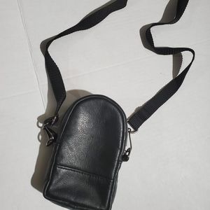Leather  camera pouch  5.5x 3.5 x 1.5